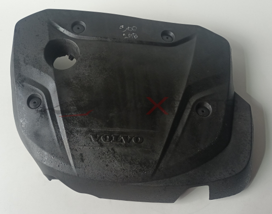 КОРИ НАД ДВИГАТЕЛ VOLVO S60