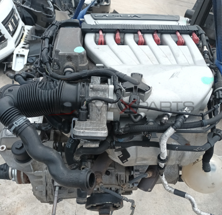 ДВИГАТЕЛ BUB 3.2  GOLF V 4MOTION  3.2 r32 v6 24v