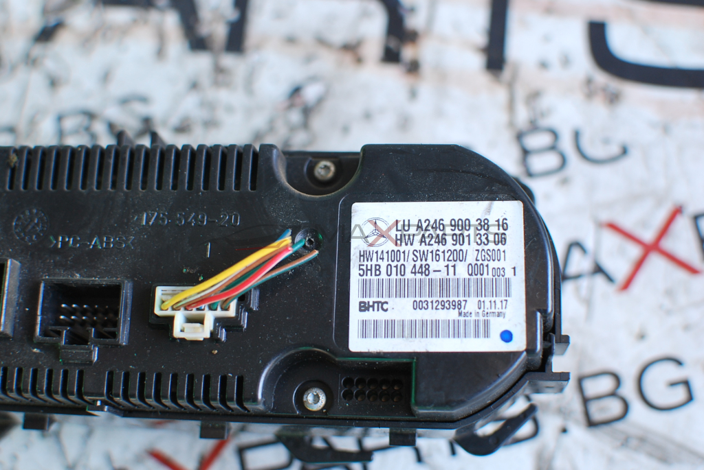 Клима управление за Mercedes-Benz A-Class A 246 900 38 16