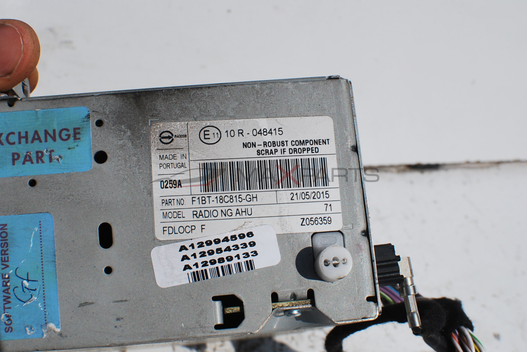 CD changer за Ford Transit F1BT-18C815-GH