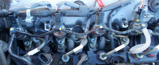 4 дюзи за Suzuki Grand Vitara 1.9DDIS FUEL INJECTORS 8200389369 0445110230