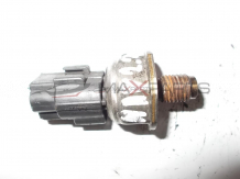 Датчик налягане на гориво за NISSAN NAVARA 2.5DCI fuel pressure sensor 55PP0501