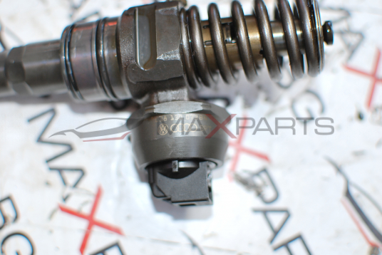 Дюзи за Volkswagen Golf 5 1.9TDi 038130073BN 0414720313