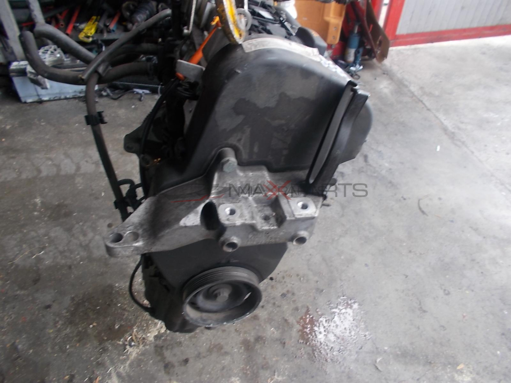 GOLF 4 1.4 16 V BCA 055582