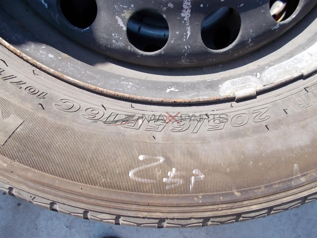 2бр. гуми Roadstone Classe Premiere CP321 205/65R16C DOT1715
