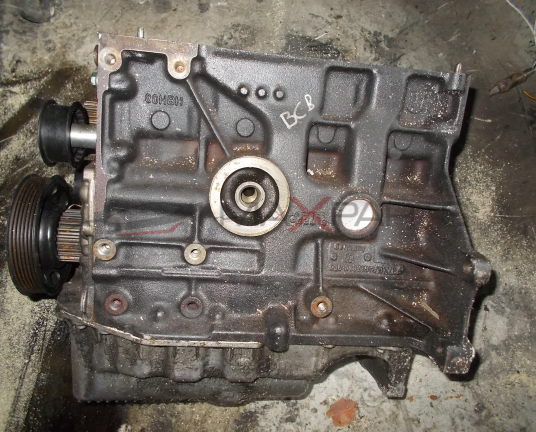 Двигателен блок за VW GOLF 4 1.6 16V 105HP BCB ENGINE