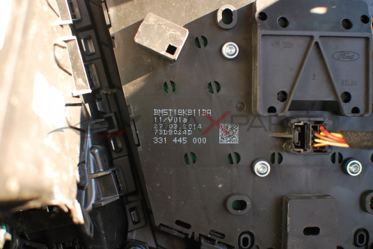 Централна конзола управление за Ford Focus BM5T18K811BA