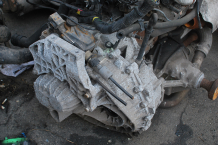 Скоростна кутия за Land Rover Freelander 2.2D  AG9R 7002 FA