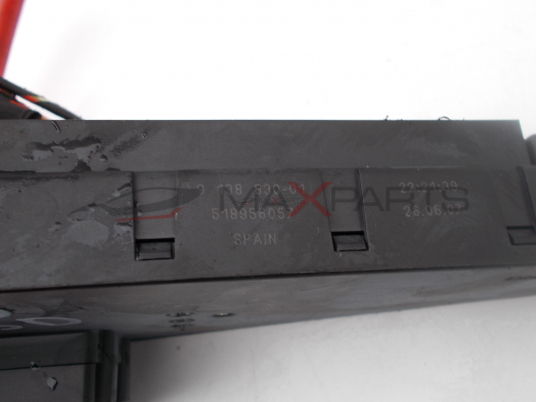 Бушонно табло за BMW E60 525D Fuse box 9138830-01 518956057