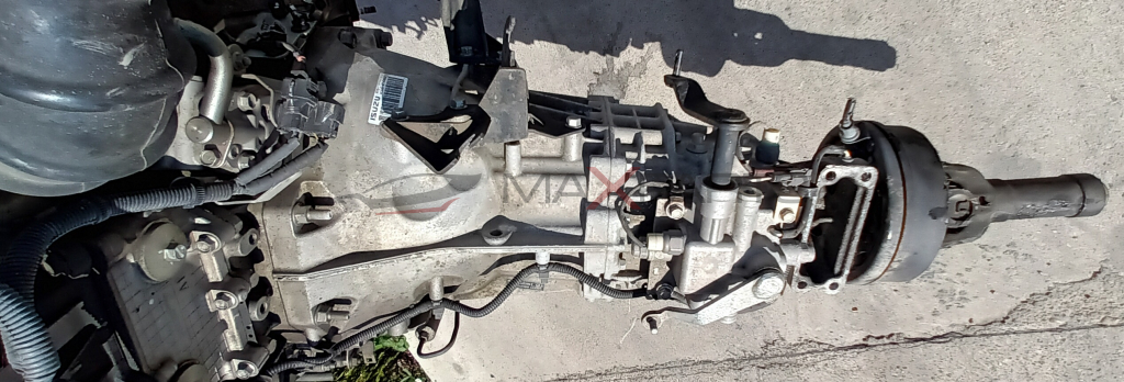 СКОРОСТНА КУТИЯ ISUZU GRAFTER 1.9D 2020