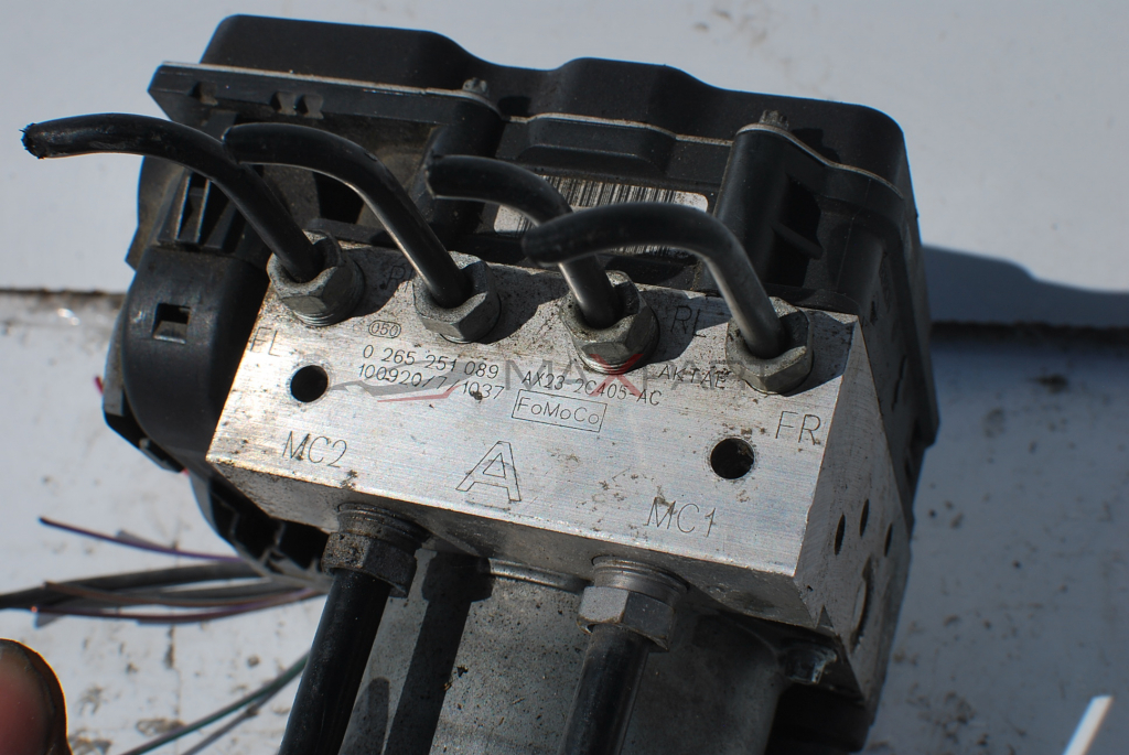 ABS модул за Jaguar XF  AX23-2C405-AC