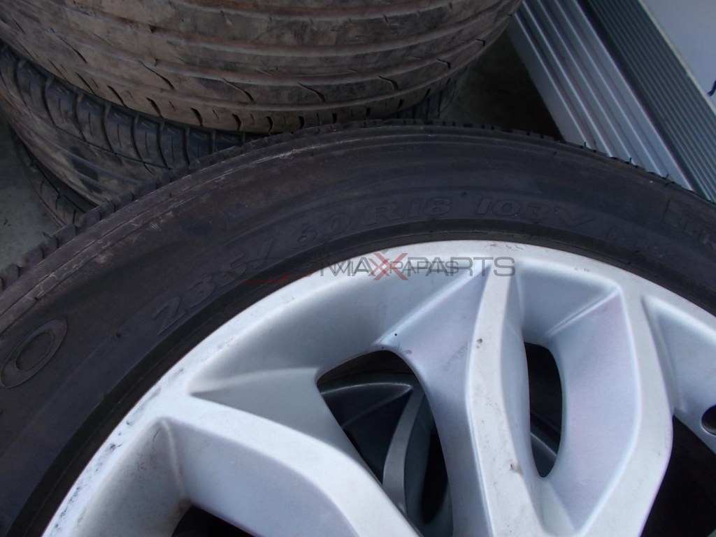 2бр. гуми Pirelli Scorpion Zero 235/60R18 103V DOT0715