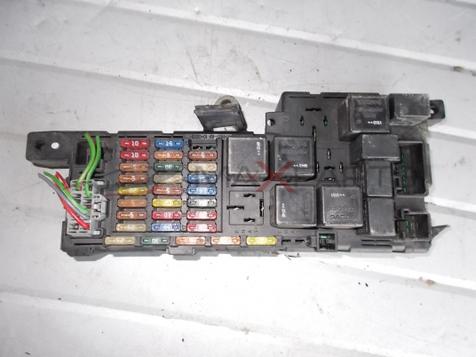 Бушонно табло за VOLVO S80 Fuse box  518717004  8637841