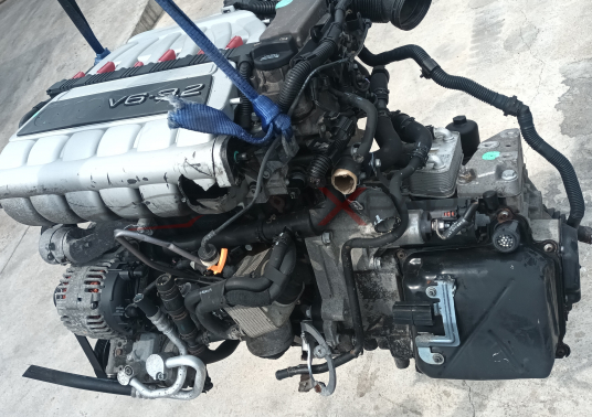 ДВИГАТЕЛ BUB 3.2  GOLF V 4MOTION  3.2 r32 v6 24v