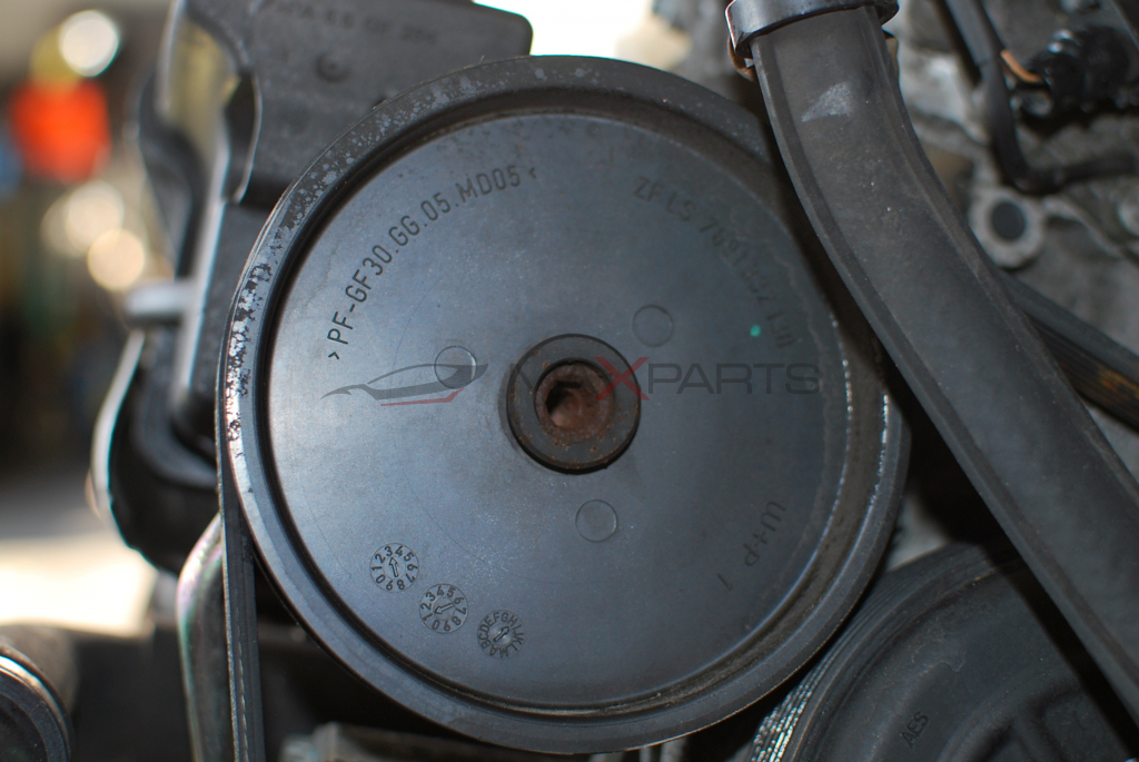 Хидравлична помпа за Mercedes-Benz C-Class 180 Compressor
