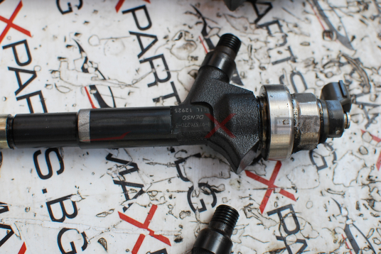 Дюзи за Opel Astra J 1.7CDTI 8-97376270-3