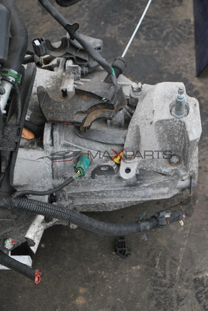 Ръчна скоростна кутия RENAULT LAGUNA 2.0i  6 speed         TL4A017