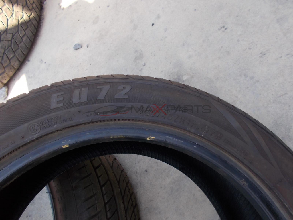 2бр. гуми Evergreen EU72 97W 235/45ZR17 DOT2615