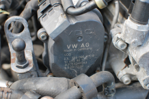 Дроселова клапа за Volkswagen Golf 6 2.0TDI 03L129086