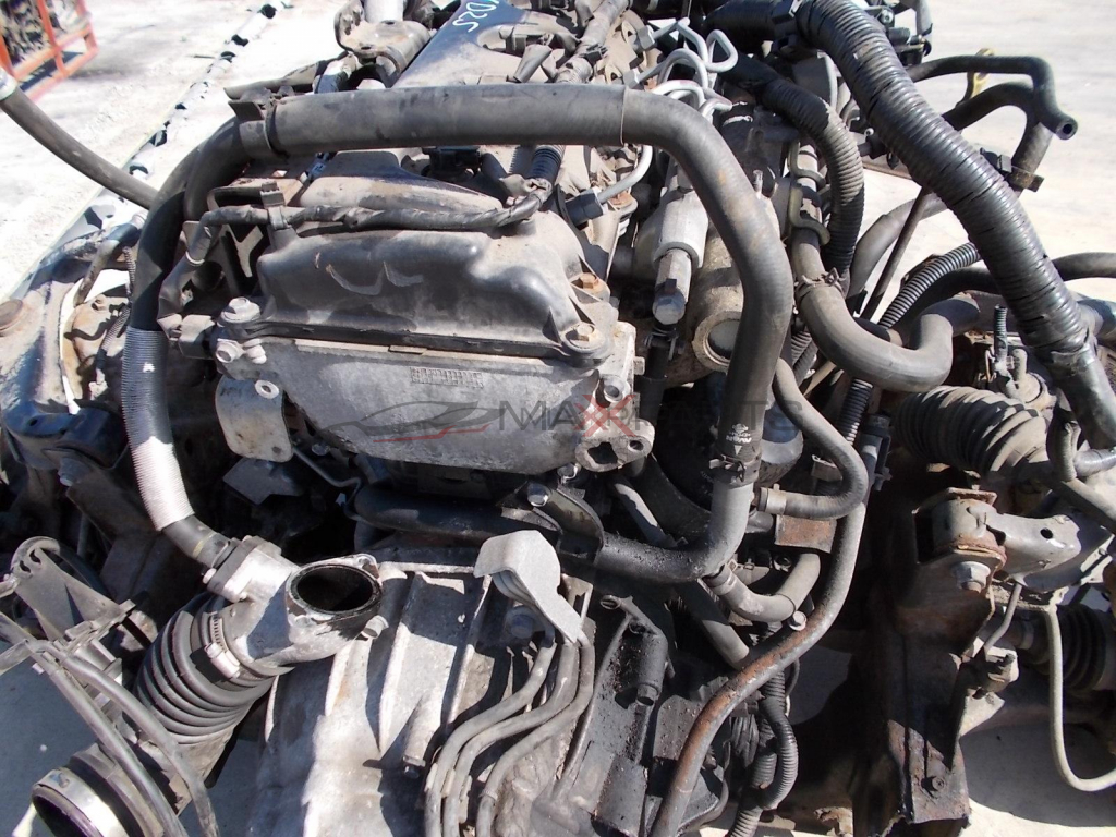 Двигател за NISSAN NAVARA 2.5 DCI YD25 ENGINE