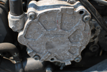 Вакуум помпа за Volkswagen Golf 6 2.0TDI 03L145100