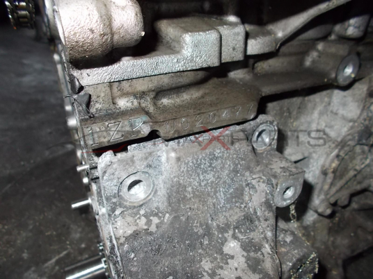 Двигател за TOYOTA AURIS 1.6i 16V  1ZR ENGINE