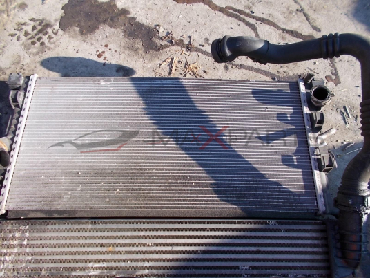 Воден радиатор за RENAULT LAGUNA 2.0DCI Radiator engine cooling 214000003R