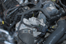 Дроселова клапа за Kia Sportae 1.7CRDI 35100-2A900