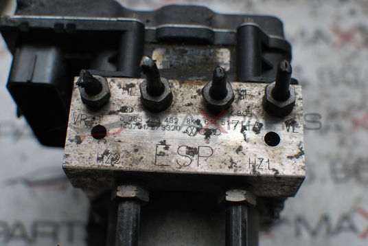 ABS модул за AUDI A5 2.0TDI 8K0907379CP 0265239432 0265952144