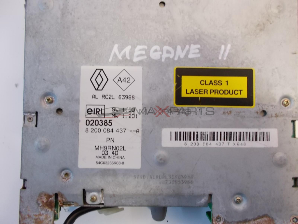 MEGANE  6 Disc CD Changer   8200084437