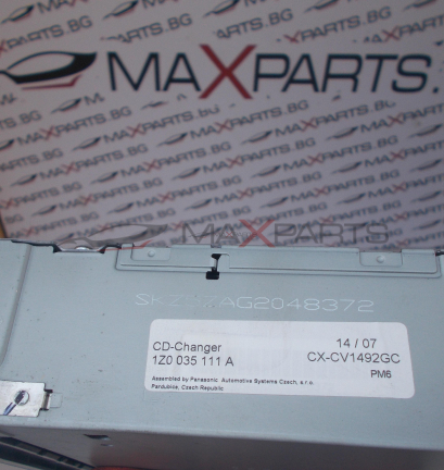 CD CHANGER за Skoda Octavia 1Z0035111A