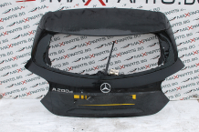 Заден капак за Mercedes-Benz A-Class Със забележка