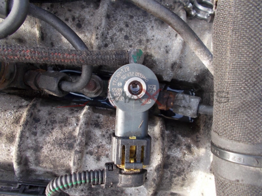 Дюза за ALFA ROMEO BRERA 2.4JTD FUEL INJECTOR 0445110213