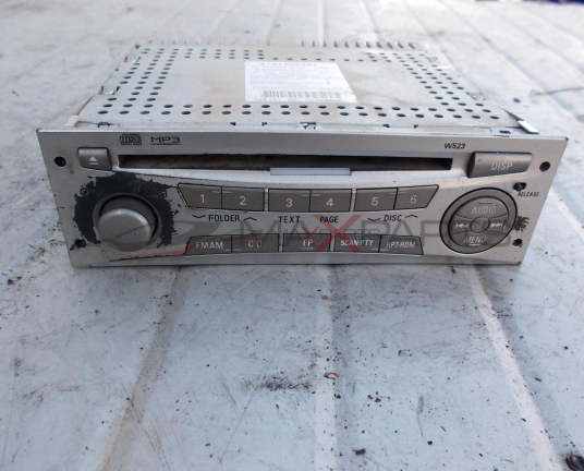 MITSUBISHI L200 Radio/CD Player 8701A054HA