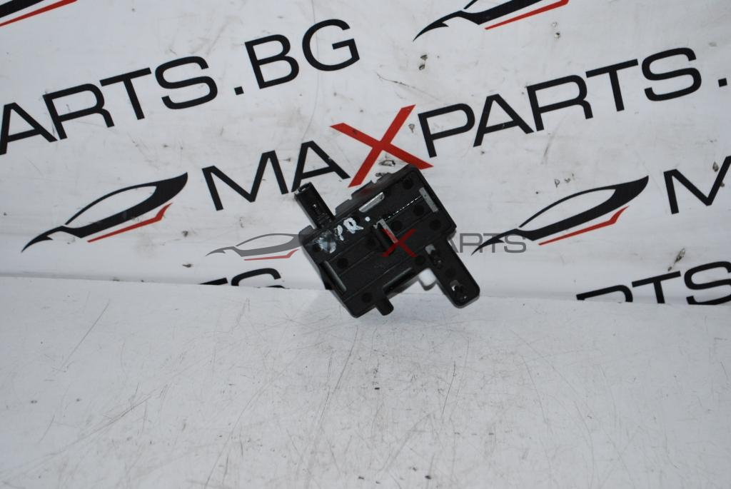 Антенен усилвател разклонител за MERCEDES SPRINTER  W906 2.2CDI           A463 820 37 89