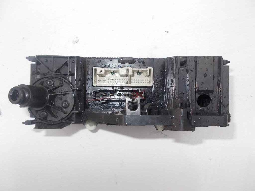 Клима управление за VW GOLF 5 1K2820045 5HB009322-26