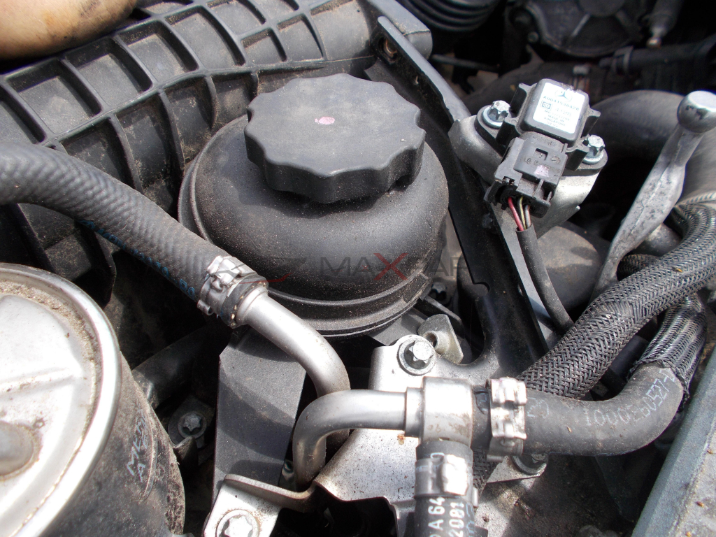 Корпус маслен филтър за Mercedes-Benz Sprinter 2.2CDI