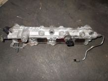 Горивна рейка за SKODA OCTAVIA 1.6 FSI Fuel Rail 03C133204AA