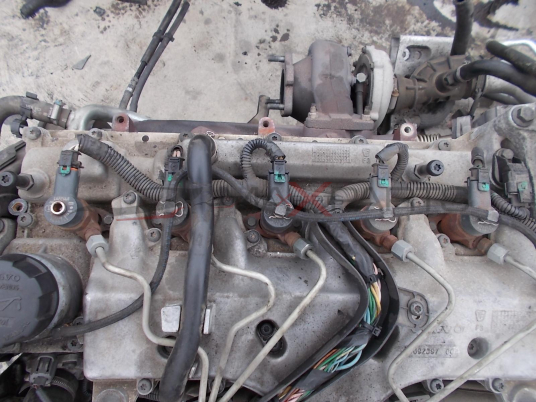 5 броя дюзи за VOLVO S60 2.4 D5 163HP FUEL INJECTOR 8658351 0445110078