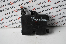 Кутия предпазители за VW PHAETON 3.0TDI                   3D0 937 128 A