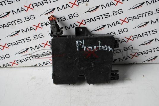 Кутия предпазители за VW PHAETON 3.0TDI                   3D0 937 128 A