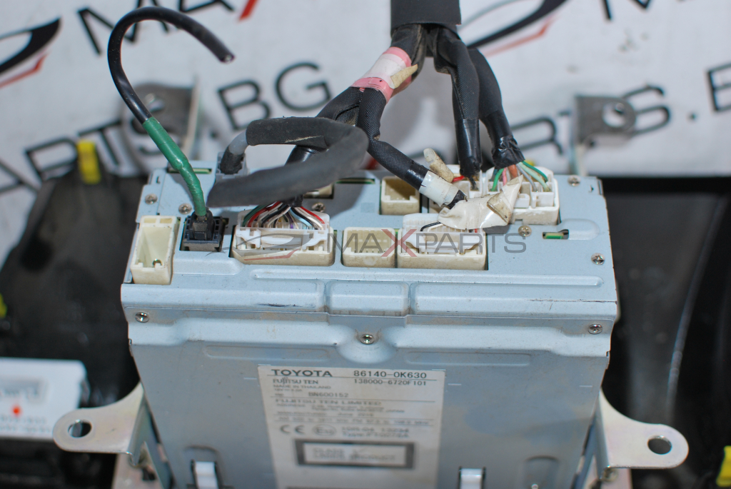 Навигация за Toyota Hilux 86140-0K630 138000-6720F101