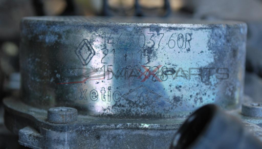 Вакуум помпа за RENAULT TRAFIC  1.6DCI               146503760R