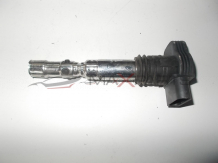 Бобина за AUDI A3 1.8T  0040102043