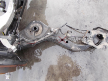 Заден десен носач за NISSAN QASHQAI 1.5 DCI