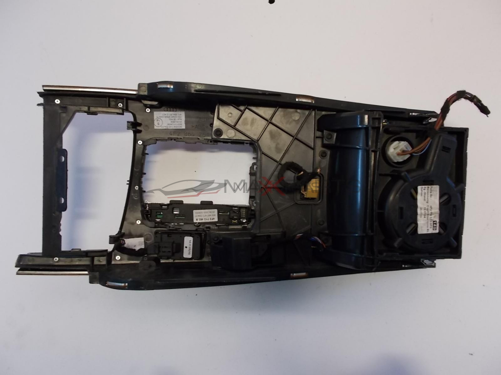 Управление мултимедия за AUDI A6