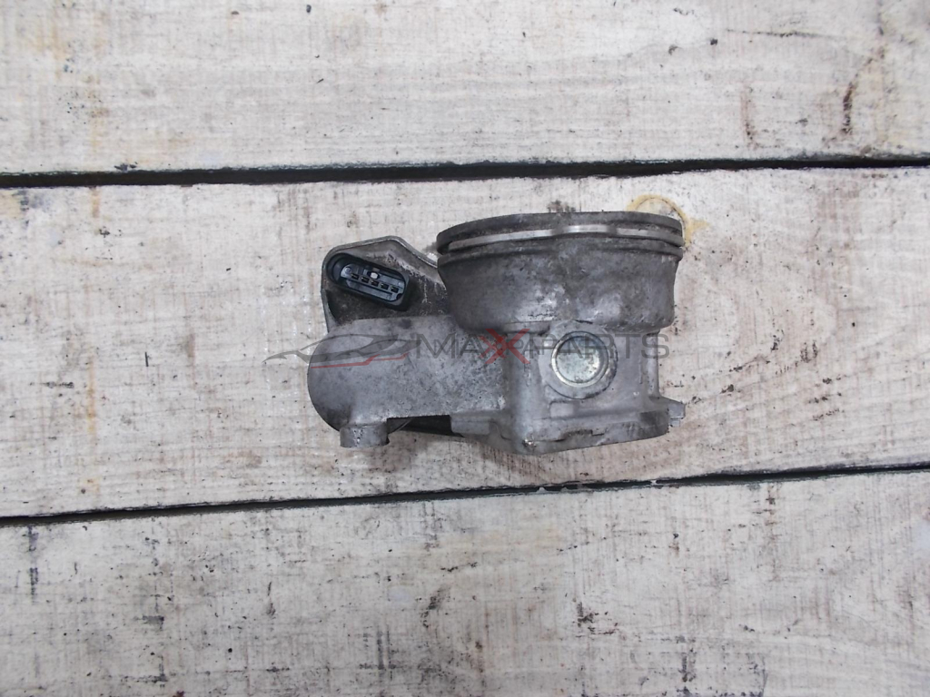 Дроселова клапа за VW JETTA 2.0TDI THROTTLE BODY 03G128063B