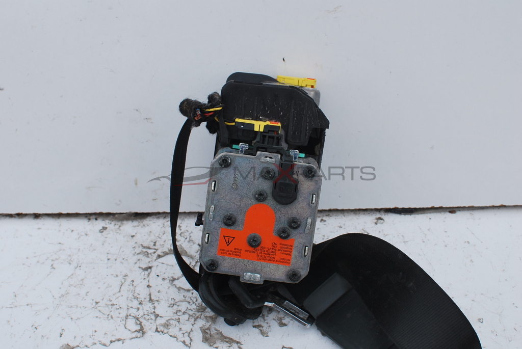 Преден десен колан за Audi A4 B8  306226399G48