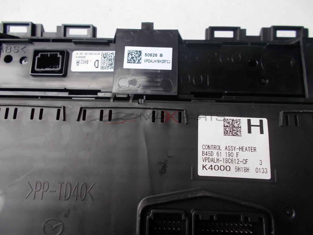 Клима управление за MAZDA 3 B45D 61 190 F   VPDALH-18C612-CF