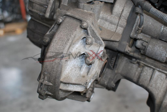 Скоростна кутия за Opel Astra H 1.8I 55192042 F17